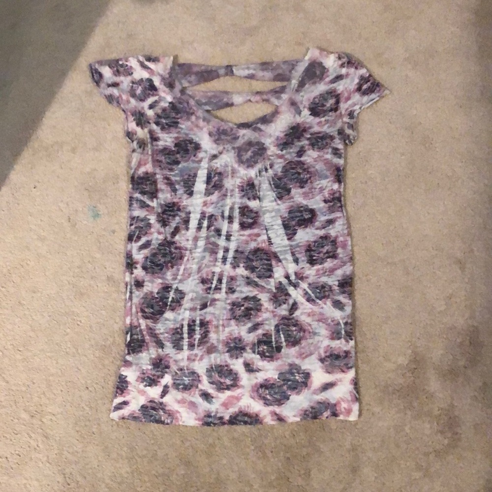 Short Sleeve floral blouse